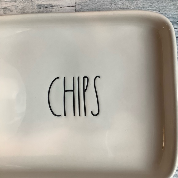 Rae Dunn Queso & Chips Serving Tray - Picture 4 of 4